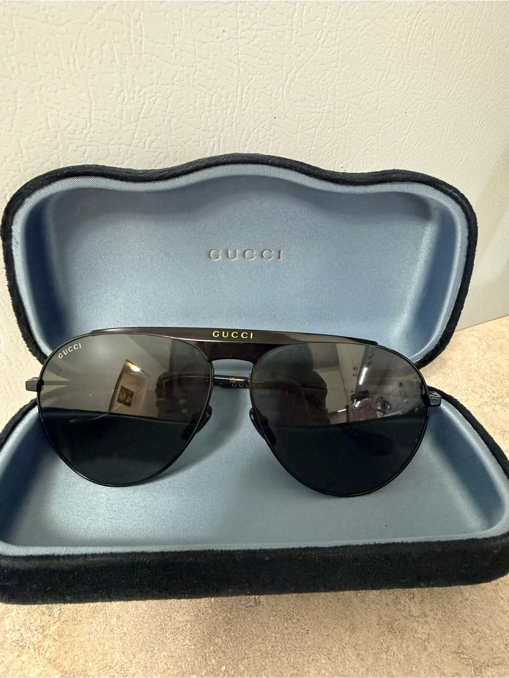 Gucci Black Aviator Sunglasses with Gold Logo
